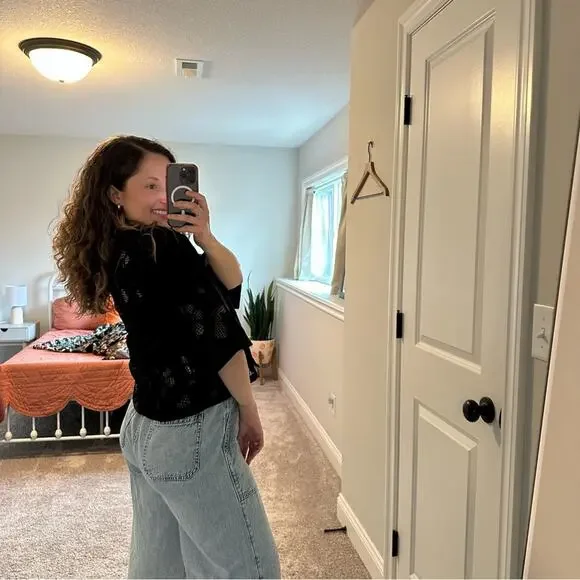 NWT Tuckernuck Ranna Gill Black Oversized Floral Faux Leather Top XS - Picture 2 of 15